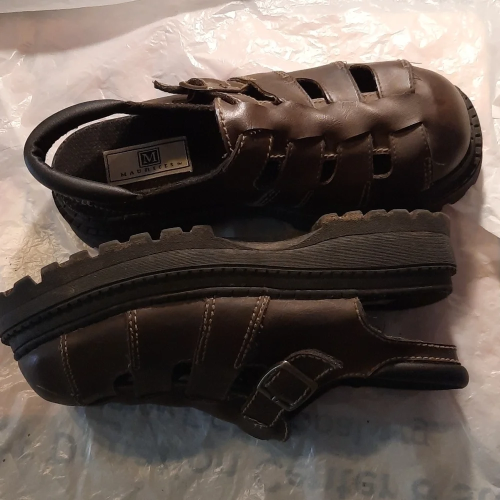 Maurices Heavy Duty Clog Mule Shoe